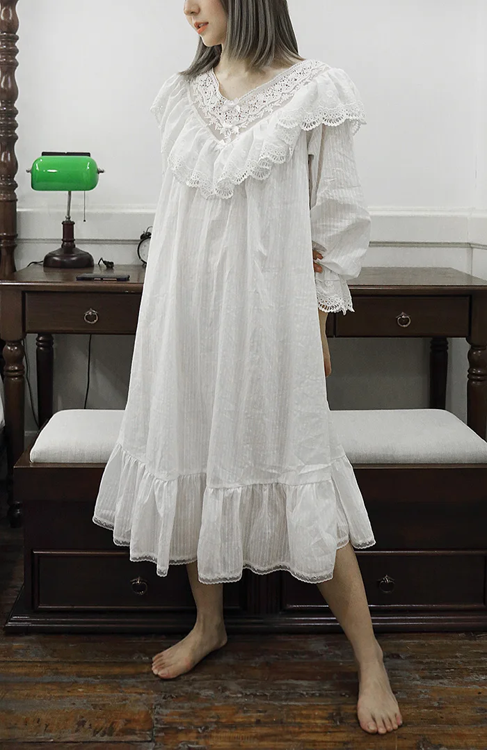 女性のロリータプリンセスの半袖シャツ,ヴィンテージレースドレ - Victorian Women'S Formal Wear のレビューと価格