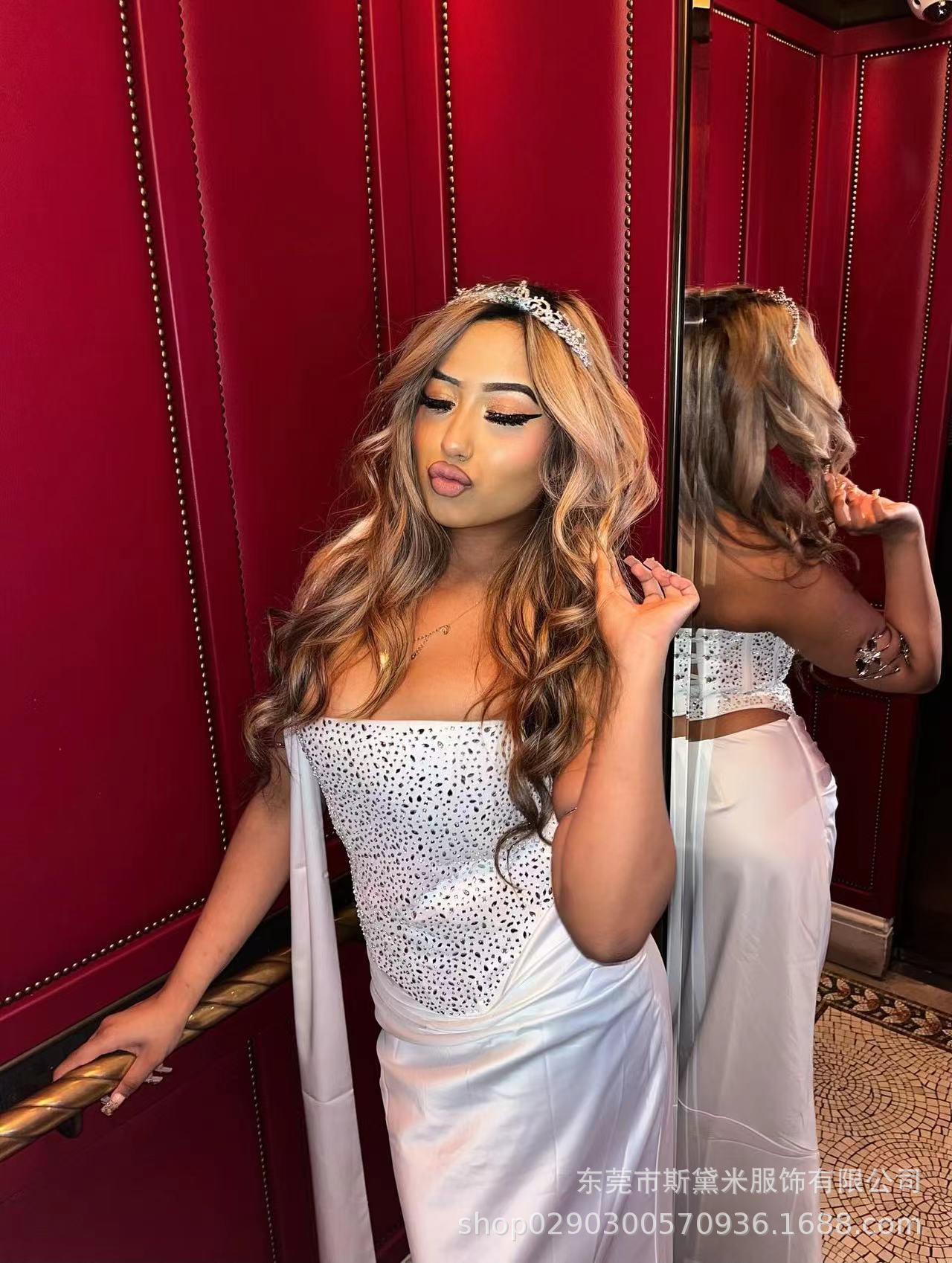 セクシーなマーメイド女性ウエディングドレス 2 個ノースリー - Women Formal Party Wear Dress のレビューと価格